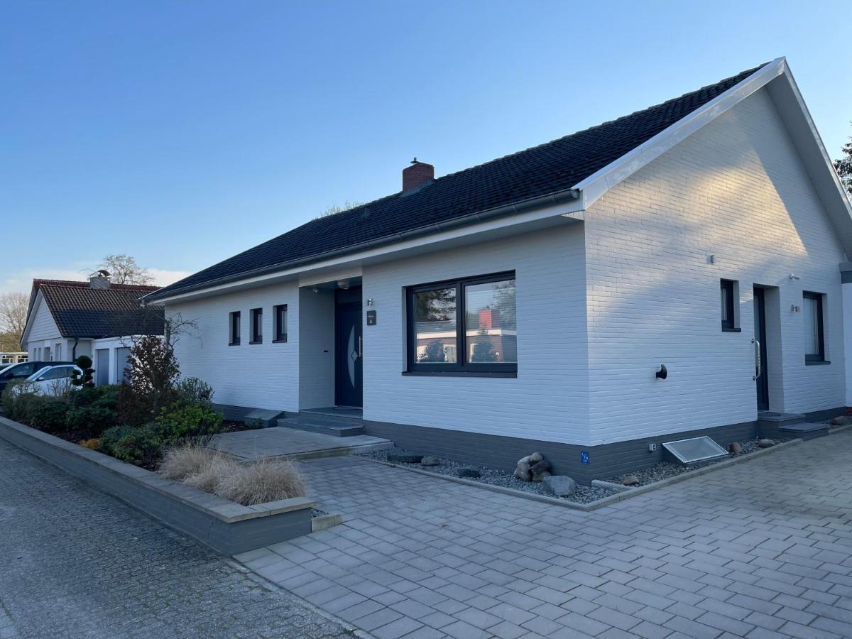 Rhauderfehn Ferien Bungalow Ennens מראה חיצוני תמונה